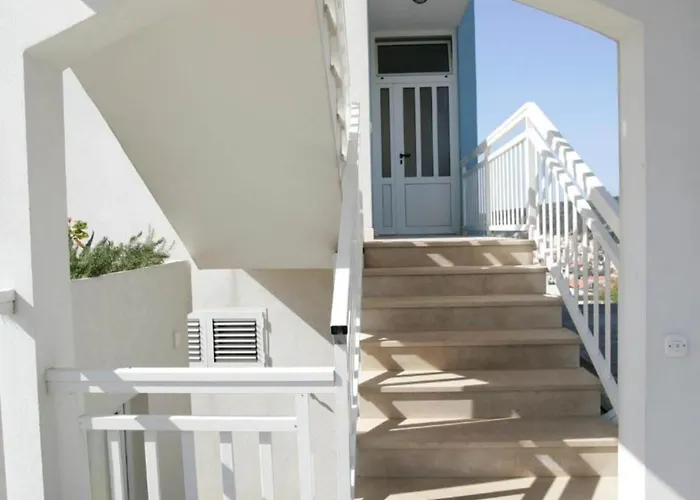 Trogrli - With Balcony Appartement *